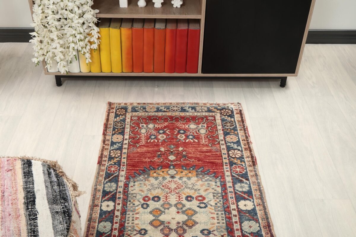 2x5 Red Turkish Area Rug, 2x5 Handwoven Doormat Rug, 2x5 Oushak Wool Rug, Small Wool Soft Rug, Vintage Rug, Small Handmade Rug, Neutral Rug - Görsel 9
