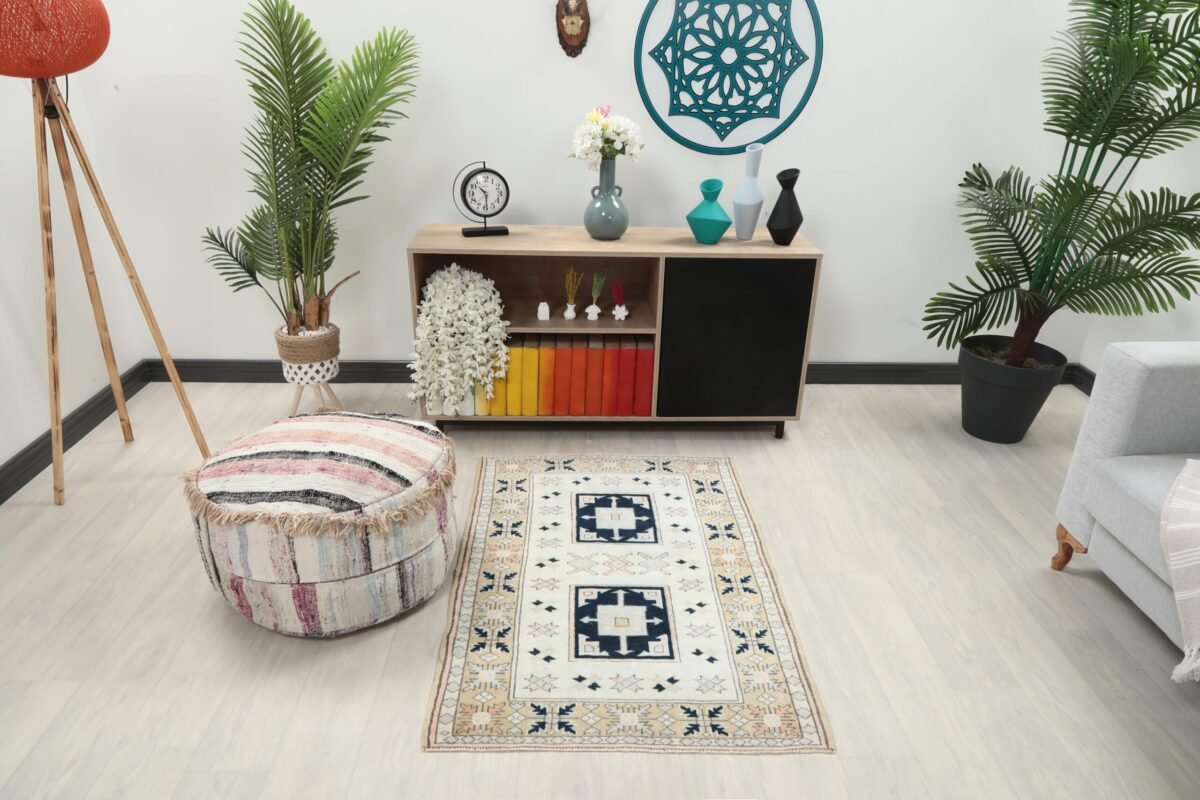 3x4 Brown Cream Vintage Rug, Turkish Living Room Area Rug, Bedroom Kitchen Turkish Rug, Entry Wool Rug, 3x4 Natural Oushak Rug, Antique Rug - Görsel 2