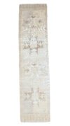 3x13 beige runner