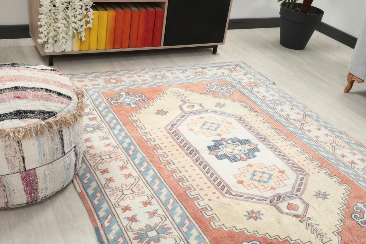 5x7 Red Yellow Turkish Rug, 5x7 Oushak Colorful Runner, Bohemian Rug, Handmade Wool Rug, Antique Rug, Area Rug, Vintage Rug, Kitchen Runner - Görsel 3